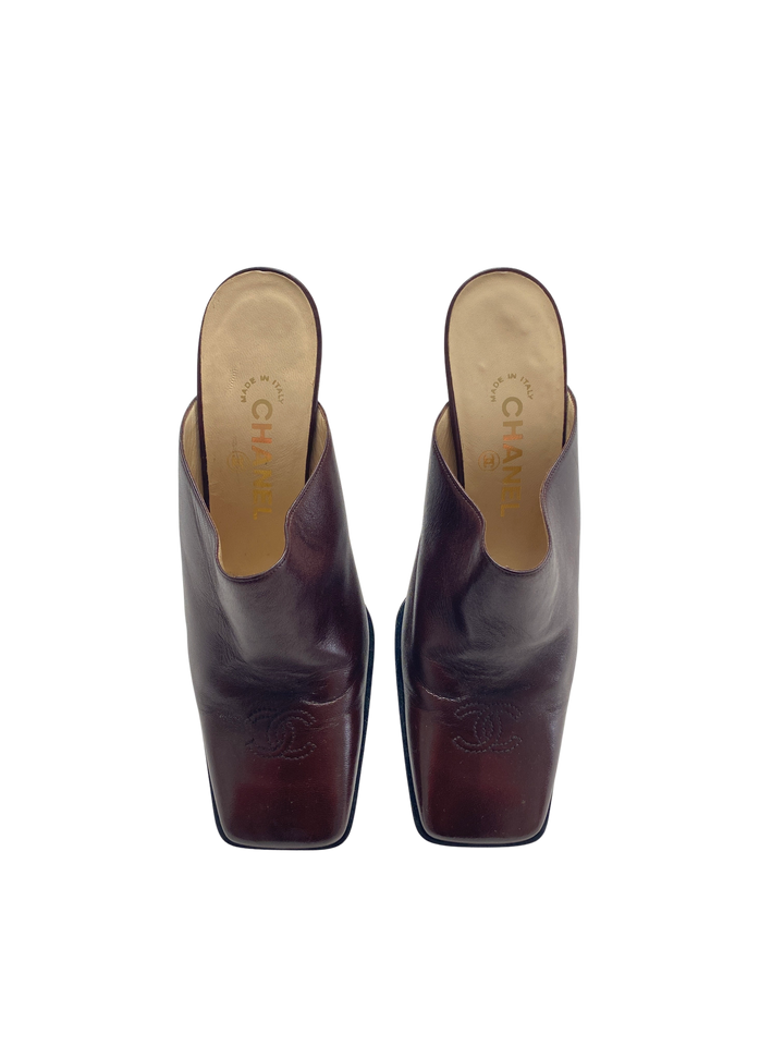 CHANEL ミュール　size37 5㎝ヒール Chanel Brown Square Toe Mules, 37.5 – The Millennial Decorator