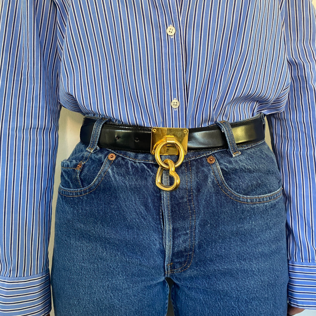 Moschino Black Suede Heart Chain Belt – The Millennial Decorator